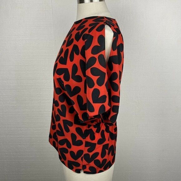 YVES SAINT LAURENT Blouse 6 Womens Hearts Black Red Short Sleeves Cinched Waist - Picture 6 of 11